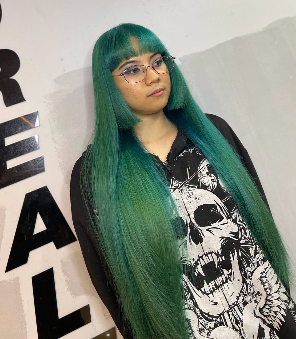 Long emerald-green fashion color