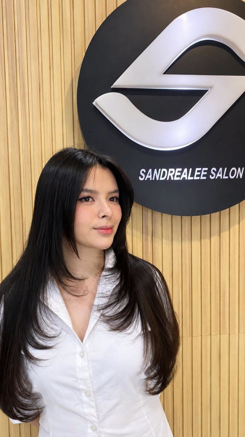 Face-framing layers on black hair
